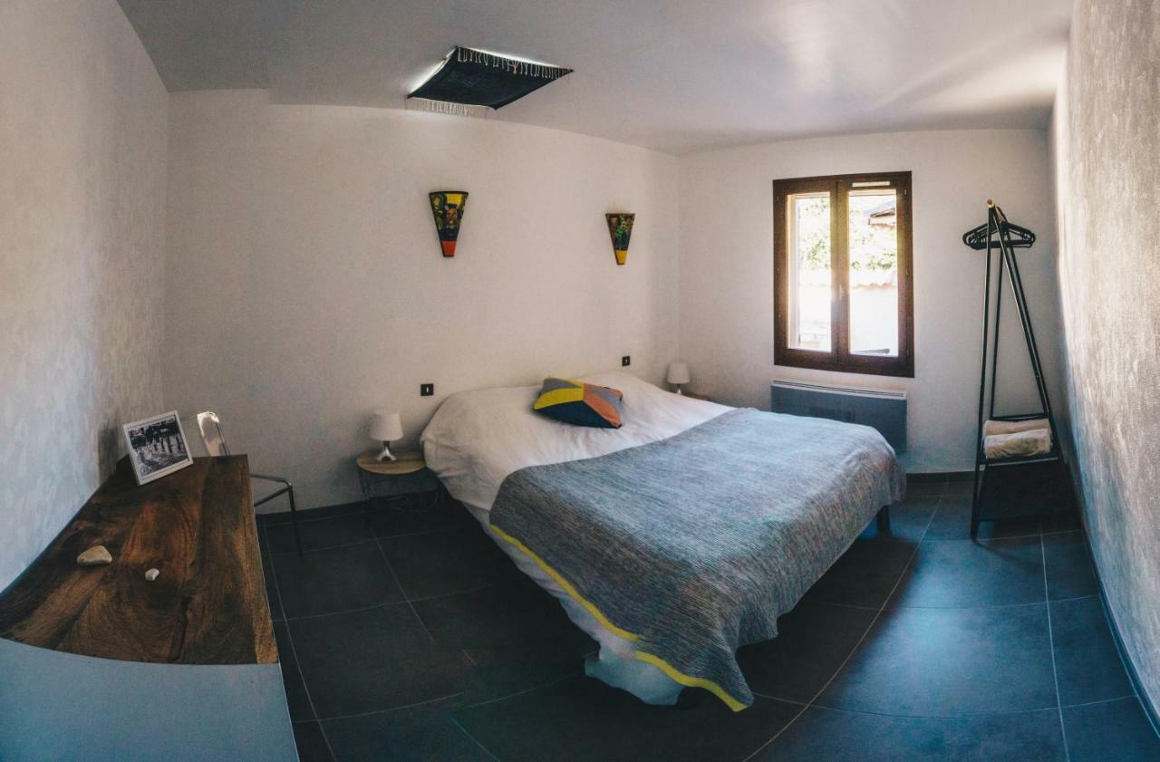 איל-סור-לה-סורג Villa In Provence With Private Pool מראה חיצוני תמונה